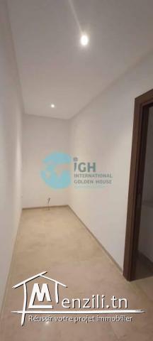 A VENDRE UN APPARTEMENT A USAGE BUREAUTIQUE S1 A SOUSSE