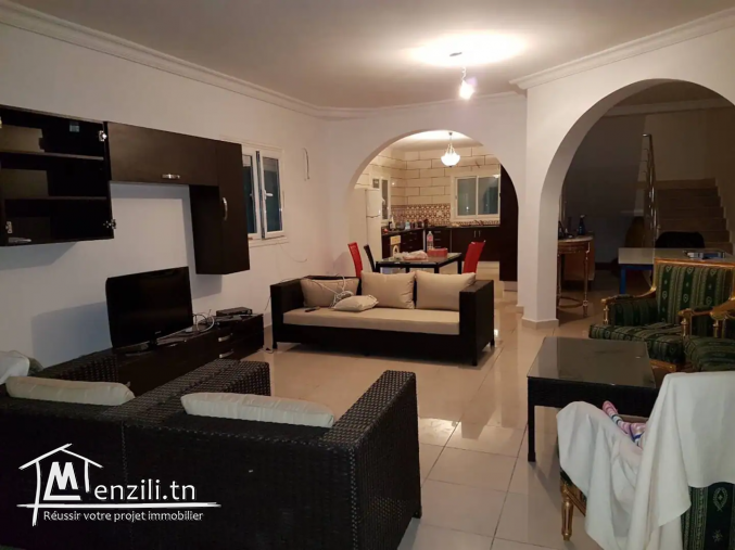 Maison de luxe sur la plage