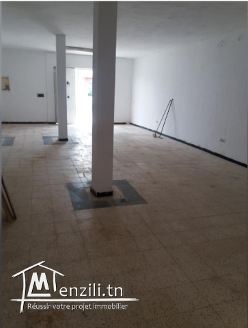 a louer un dépôt a carthage byrsa prix négociable