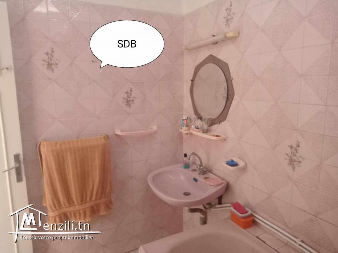 Villa RDC, Étage et Studio Au Bardo