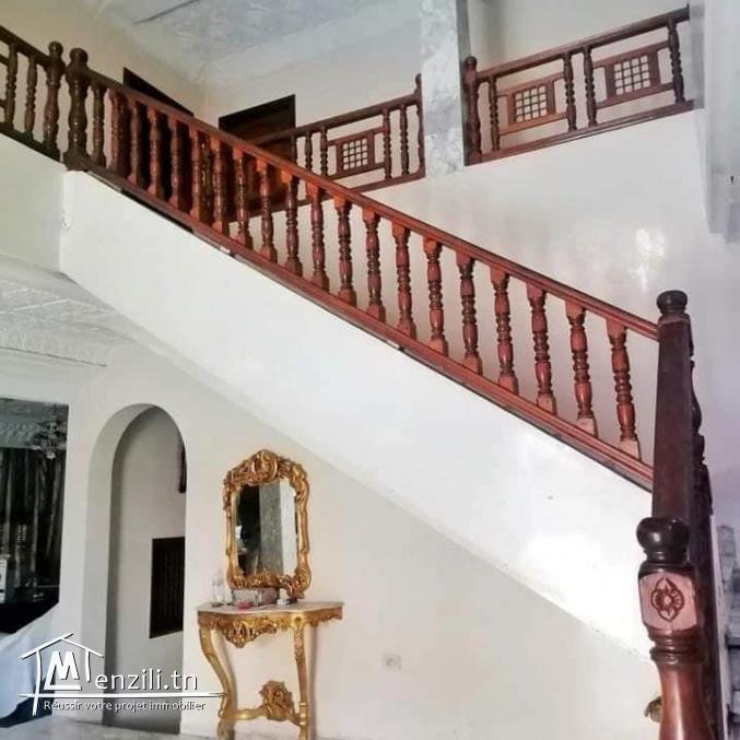 A Vendre Villa à Kairouan – 465 m² de Luxe