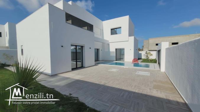 VILLA TITRÉ  AVEC PISCINE À  DJERBA ZA - RÉF V620