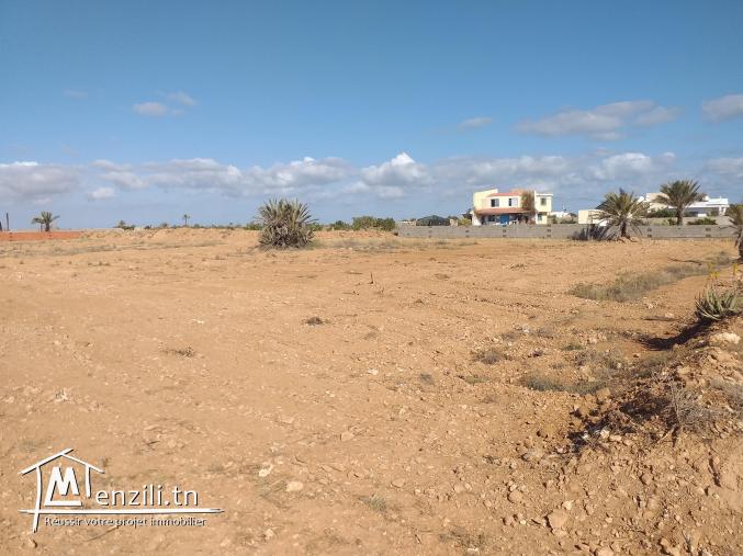 أرض للبيع صالحة للبناء ببروس عمادة أولاد قاسم