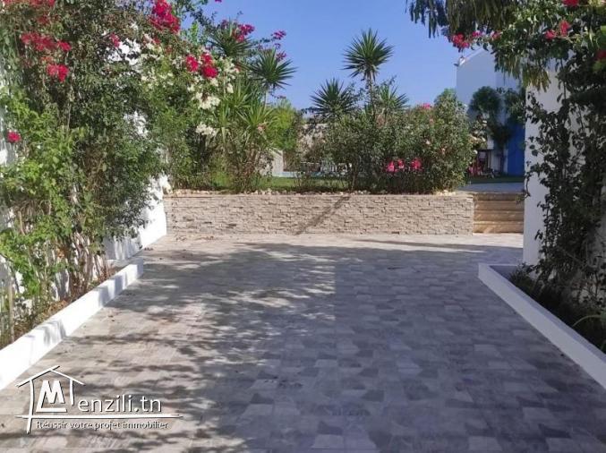 L473 Villa LA REINE MONCHAR