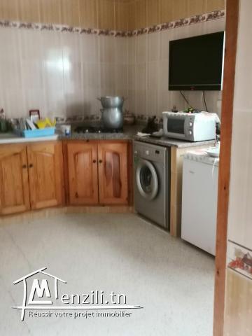 maison surface 750m° a vendre