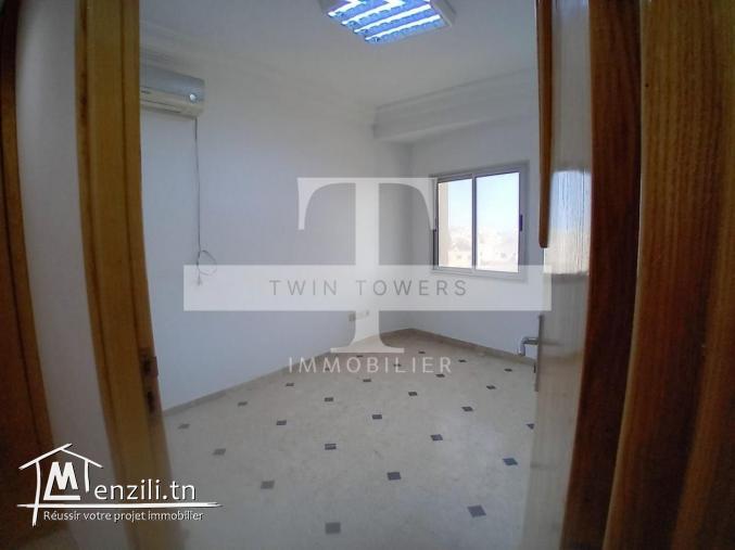 Superbe Bureau à vendre au plein cœur du centre ville