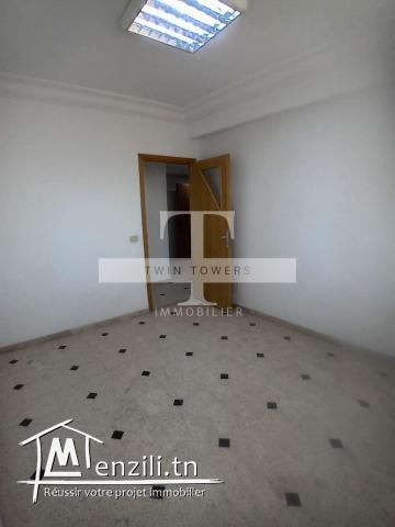 Superbe Bureau à vendre au plein cœur du centre ville