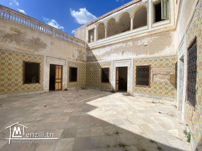Maison arabesque au Centre-ville