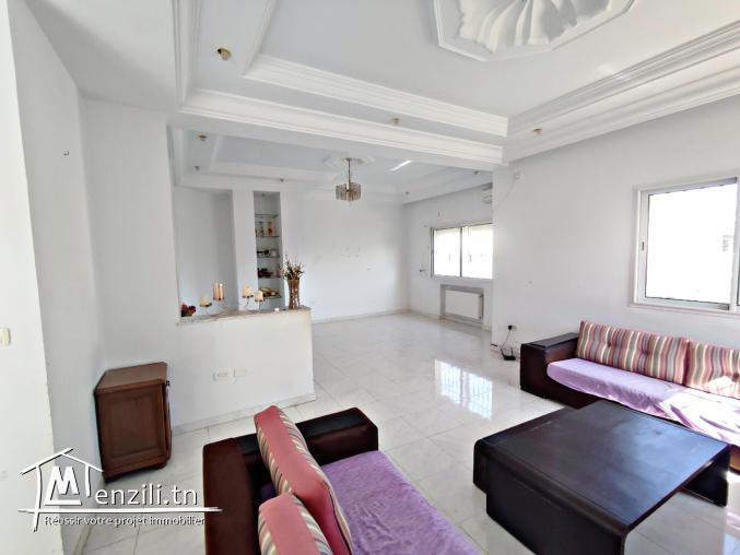 À vendre une villa à Borj Louzir