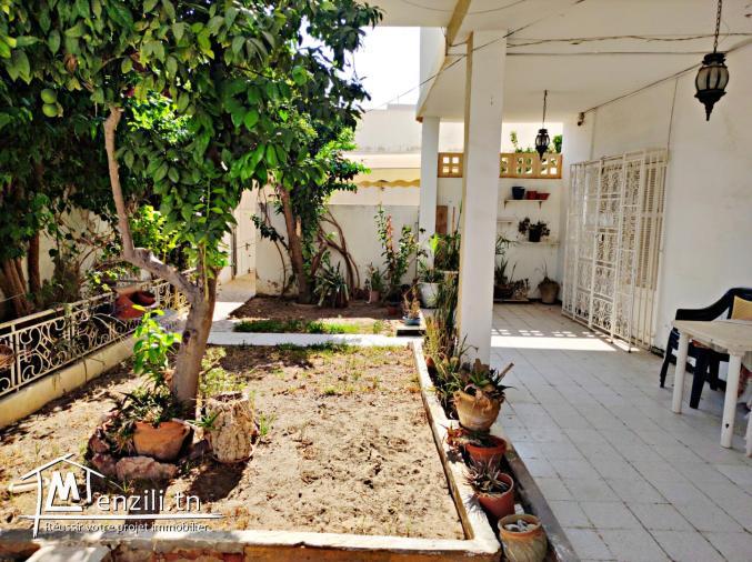 À vendre une villa à Borj Louzir