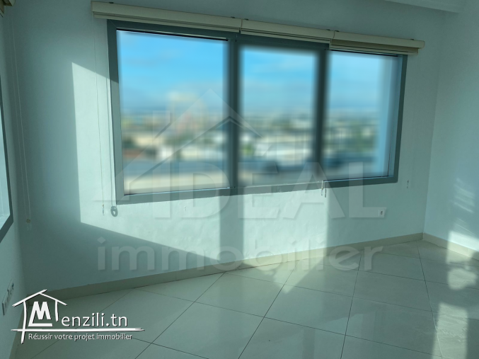 AL Bureau de 346m² au Lac1