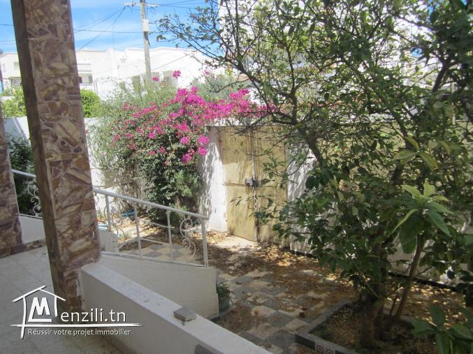villa à ezzahra bon emplacement