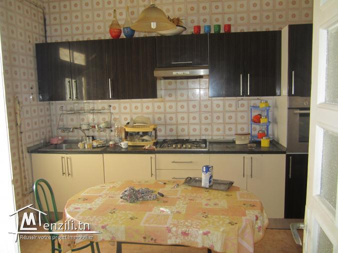 villa à ezzahra bon emplacement