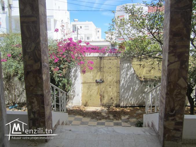 villa à ezzahra bon emplacement