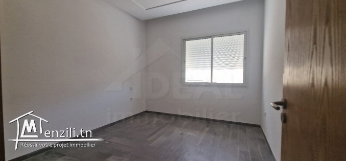 AV Appartement S+3 avec piscine à la soukra
