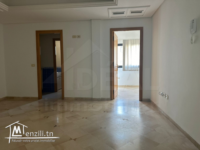 AL Bureau 114m² au Lac1