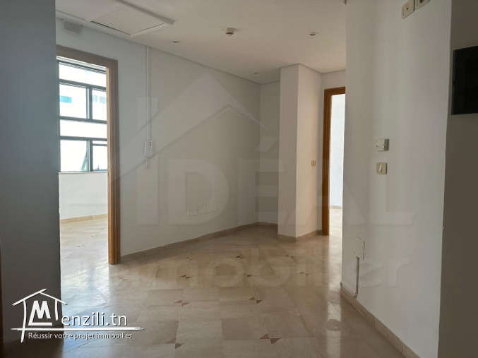 AL bureau A+2 au Lac1