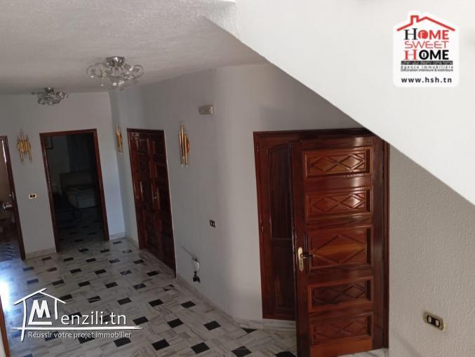 Villa Louise à Louer à EL Manar 2