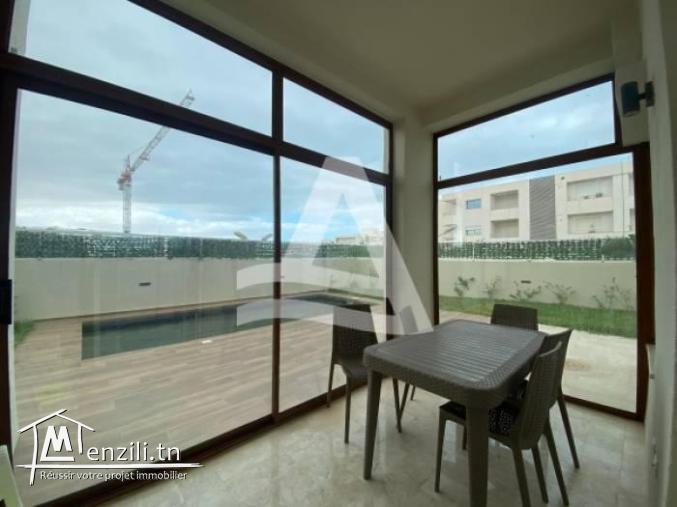 Location d'un appartement s2 semi meublé à Gammarth