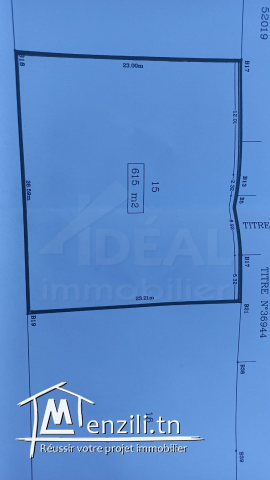 AV Terrain de 615m² à Montplaisir