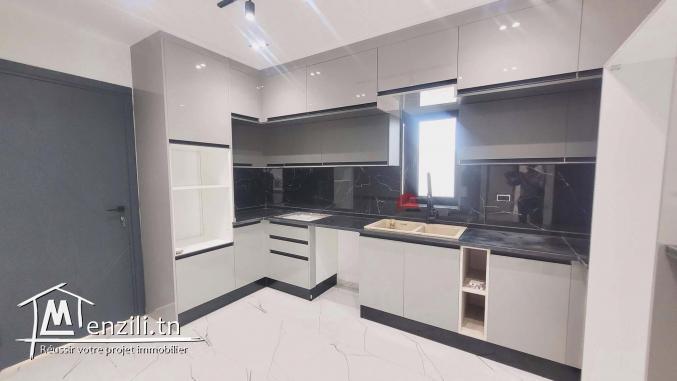 VILLA NEUVE AVEC TITRE BLEU À TEZDAINE DJERBA ZA - RÉF V690