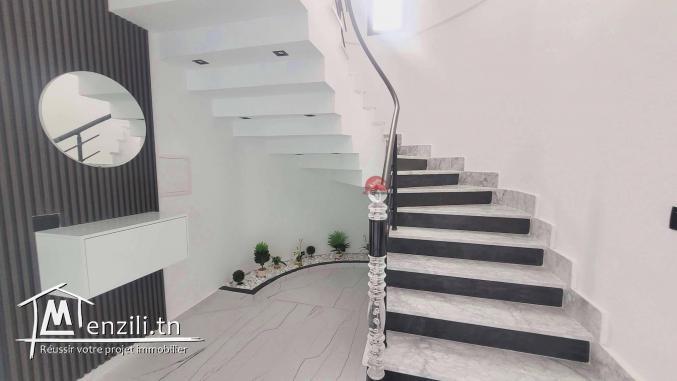 VILLA NEUVE AVEC TITRE BLEU À TEZDAINE DJERBA ZA - RÉF V690