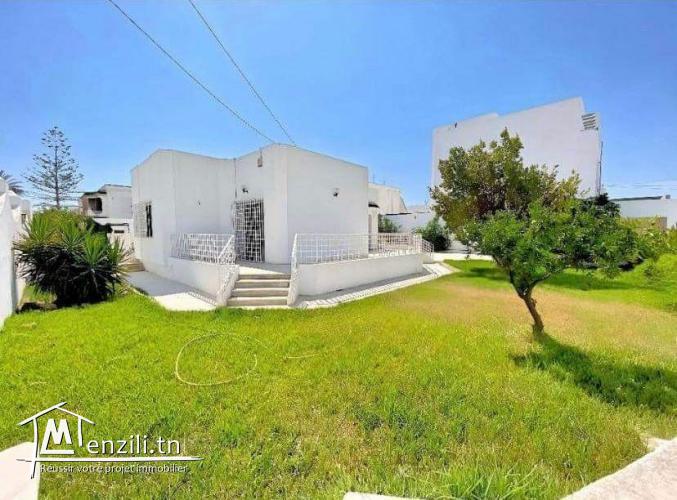 Villa de 350m2 sur terrain de 1000m2 Soukra