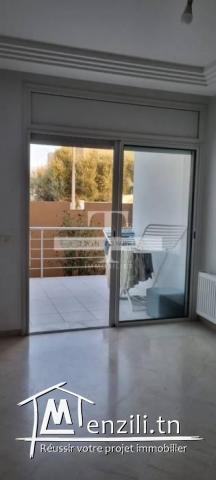 RDJ avec jardin à louer parfaitement meublé à HS