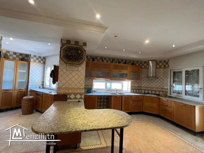 V482 Villa ROYALE MAHRSI VILLA ROYALE