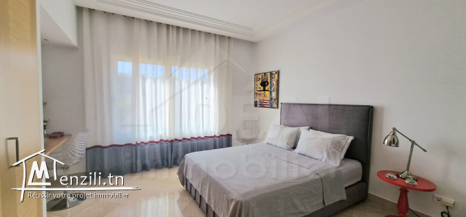 Appartement S4 à la Marina Gammarth