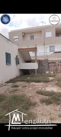 maison + terrain à vendre à Akouda