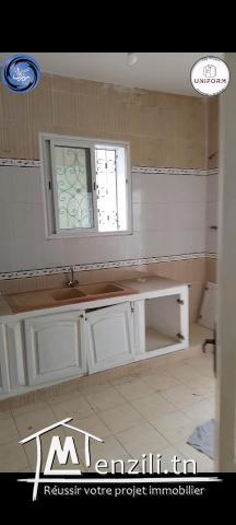 maison + terrain à vendre à Akouda