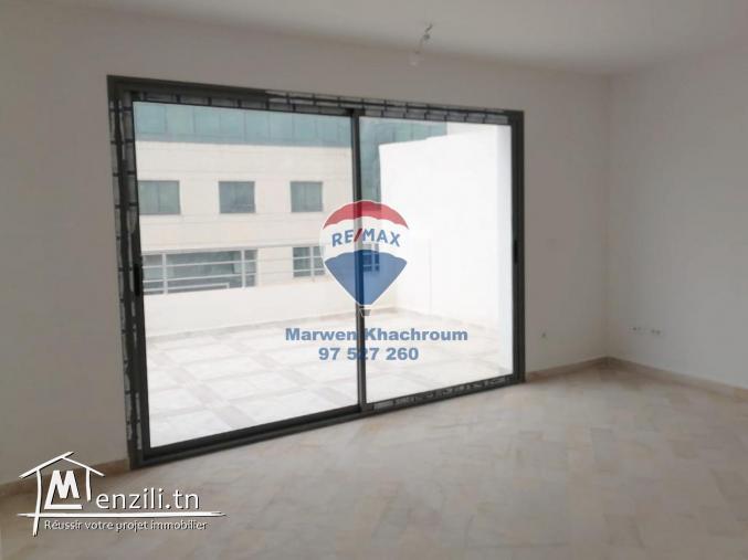 Bureaux Open Space 60 m² à Louer - Montplaisir