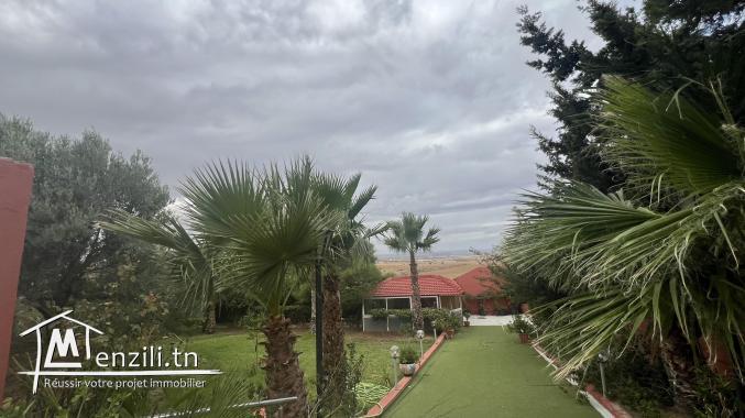 A vendre villa a El Mornaguia, Ain El Karma