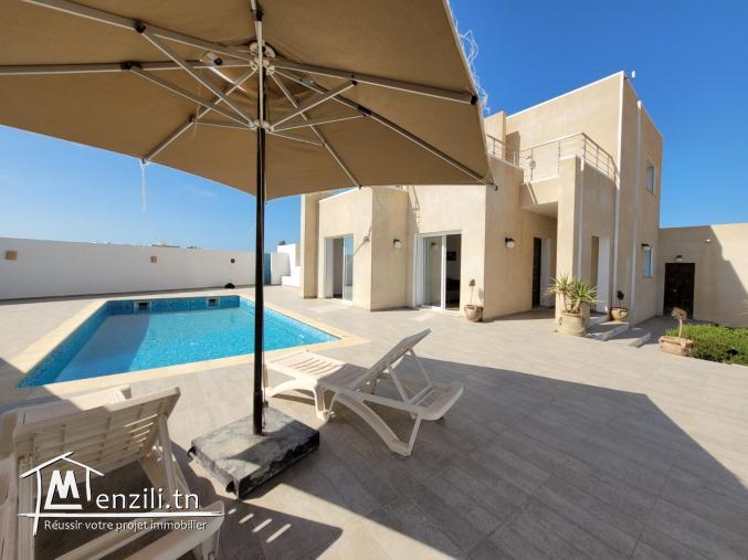 A louer Villa Khalil 3 avec piscine à Djerba la zone touristique
