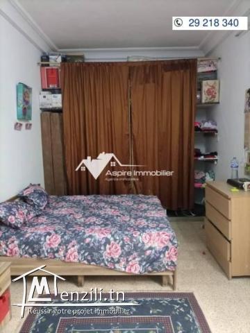 Maison avec étage et garage à vendre à Kairouan