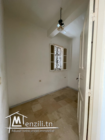 Maison S+4 avec 2 studios à Zahrouni , Ben Daha