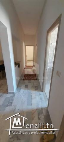 A LOUER (Année scolaire) un appartement s2 situé à Cité Errayhane -Sousse