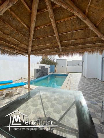 Magnifique villa plain-pied à louer avec piscine située sur Aghir