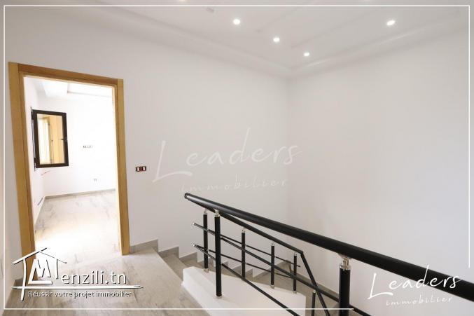 Villa S+4 à vendre jamais habitée