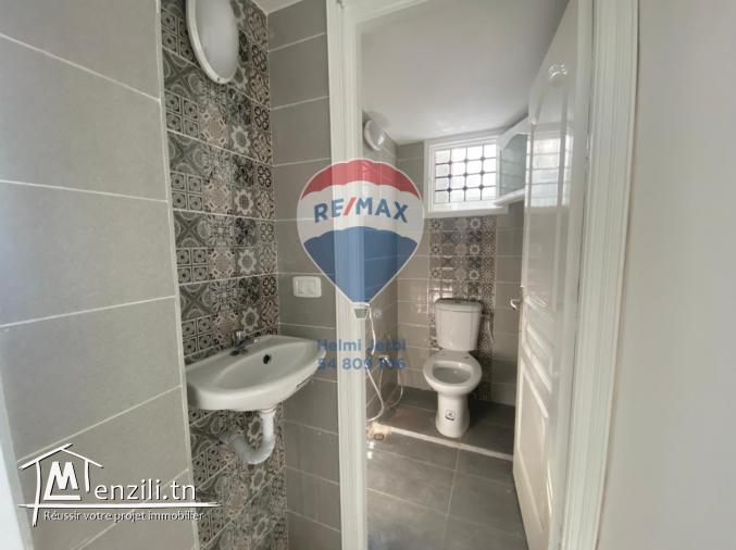 Villa à usage résidentiel ou bureautique à El Menzah9 à louer