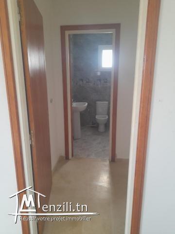 À vendre : Appartement RDC S+3 - 176 m² avec garage et jardin