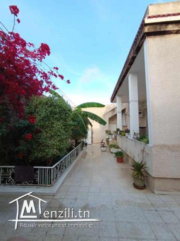 A VENDRE VILLA A 20 MARS SIDI HASSINE