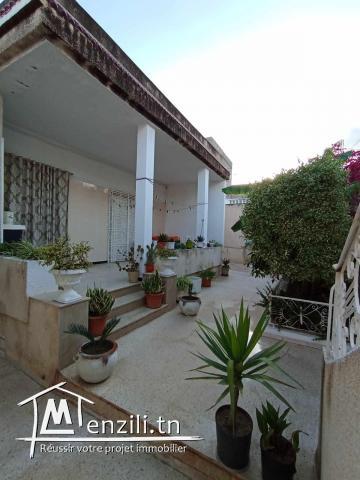 A VENDRE VILLA A 20 MARS SIDI HASSINE