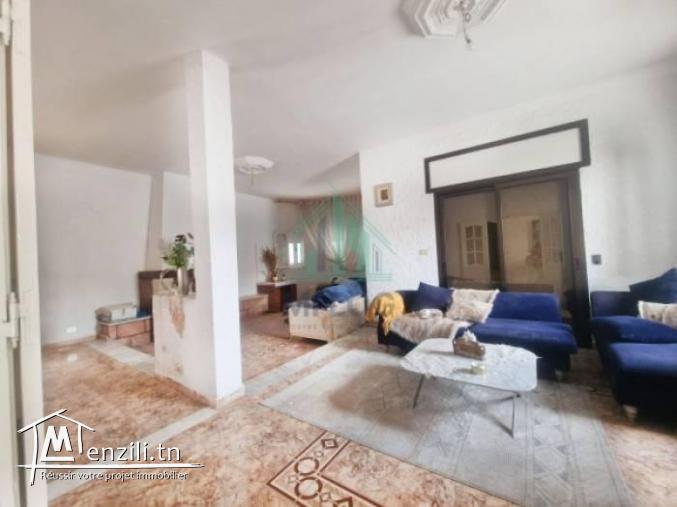 Un rez-de-chaussée S3 de 215 m² à la Nouvelle Médina