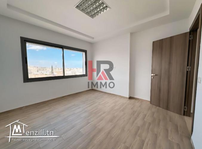 Bureaux s2 / s3 à louer Ariana