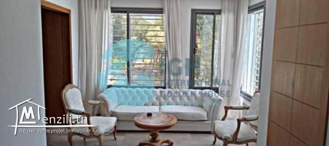 Villa de 580 m² A Vendre A La Marsa