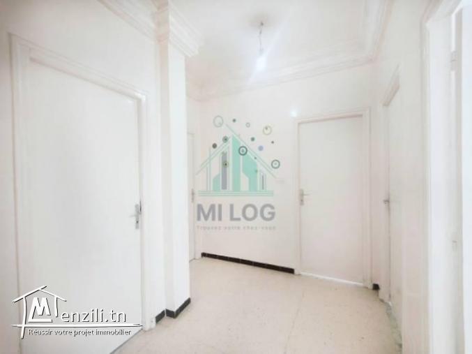 Un Appartement s2 à El Yasminette