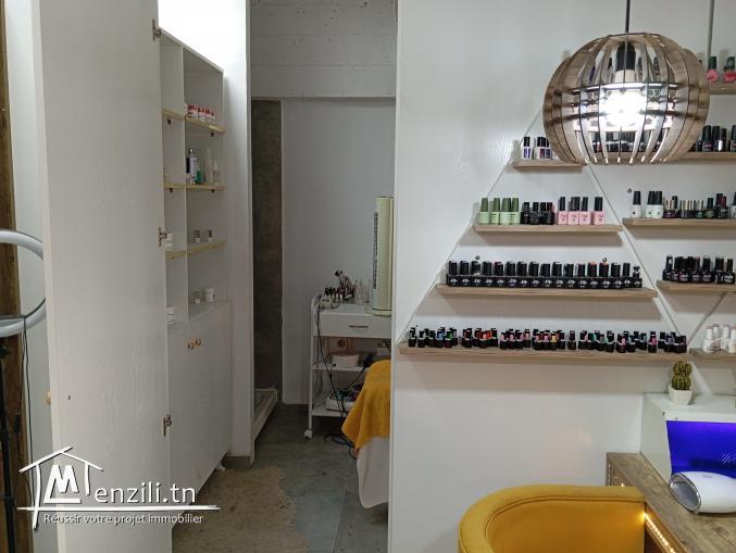 Salon de coiffure et esthétique à vendre