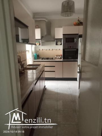 Appartement S+3 rénové